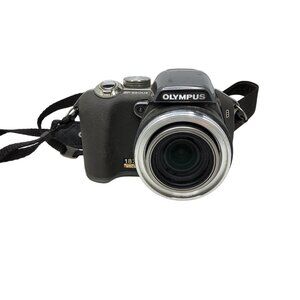 Vintage Olympus Model SP-550UZ Digital 18X Optical Zoom Camera